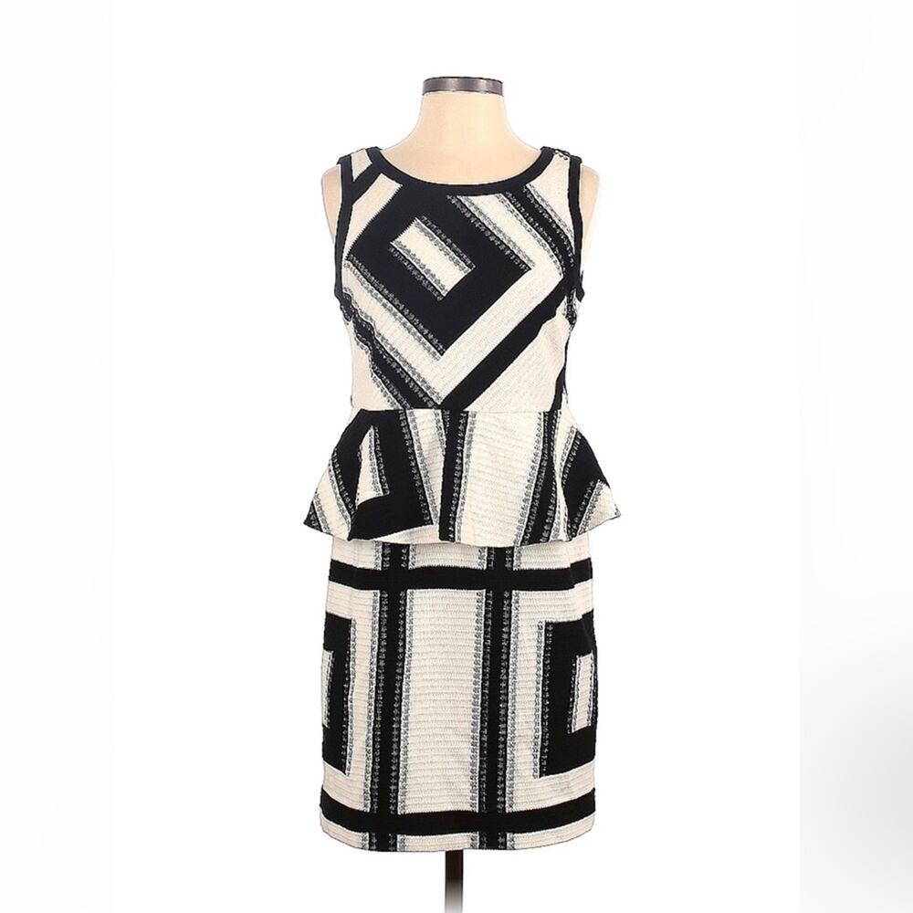Diagram Grace Continental geometric peplum sheath dress, size 38 or small